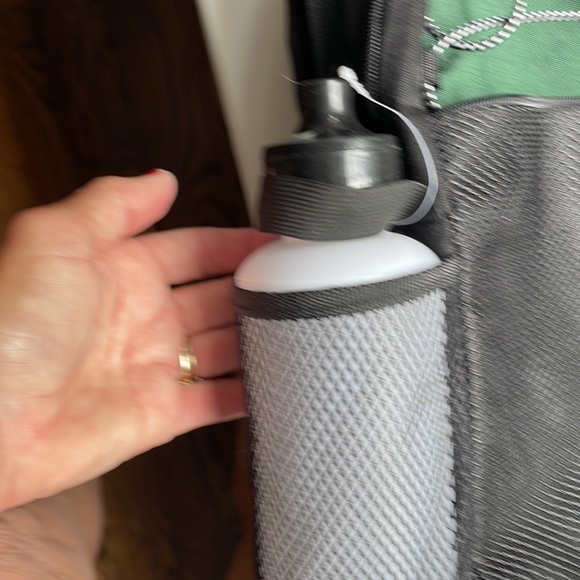 never used sling Mountain Terrain sport backpack 🎒 - Picture 2 of 4